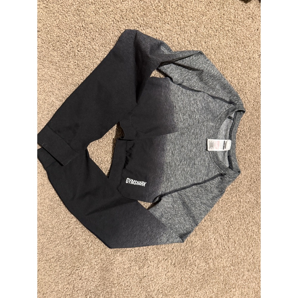 Gymshark Adapt Ombre Seamless Long Sleeve Crop Top Black Marl Grey Medium